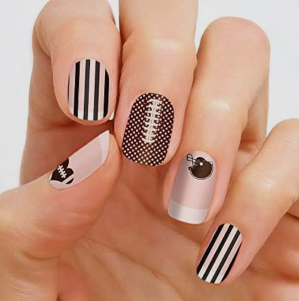 Color Street 100% Real Nail Polish Strips "Sunday Puntday" Football Theme NIP